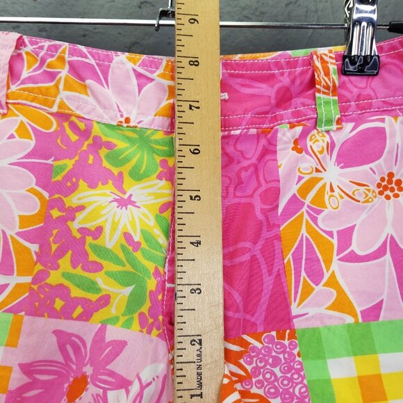 Lilly Pulitzer Shorts Size 4 Bermuda Pink Green Floral Patchwork Stretch Cotton - Picture 10 of 12